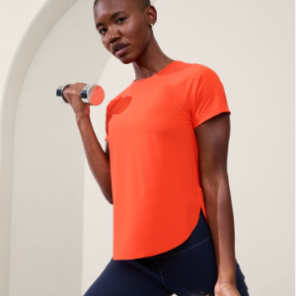 NWT Athleta Ultimate Mesh Tee - Size Large